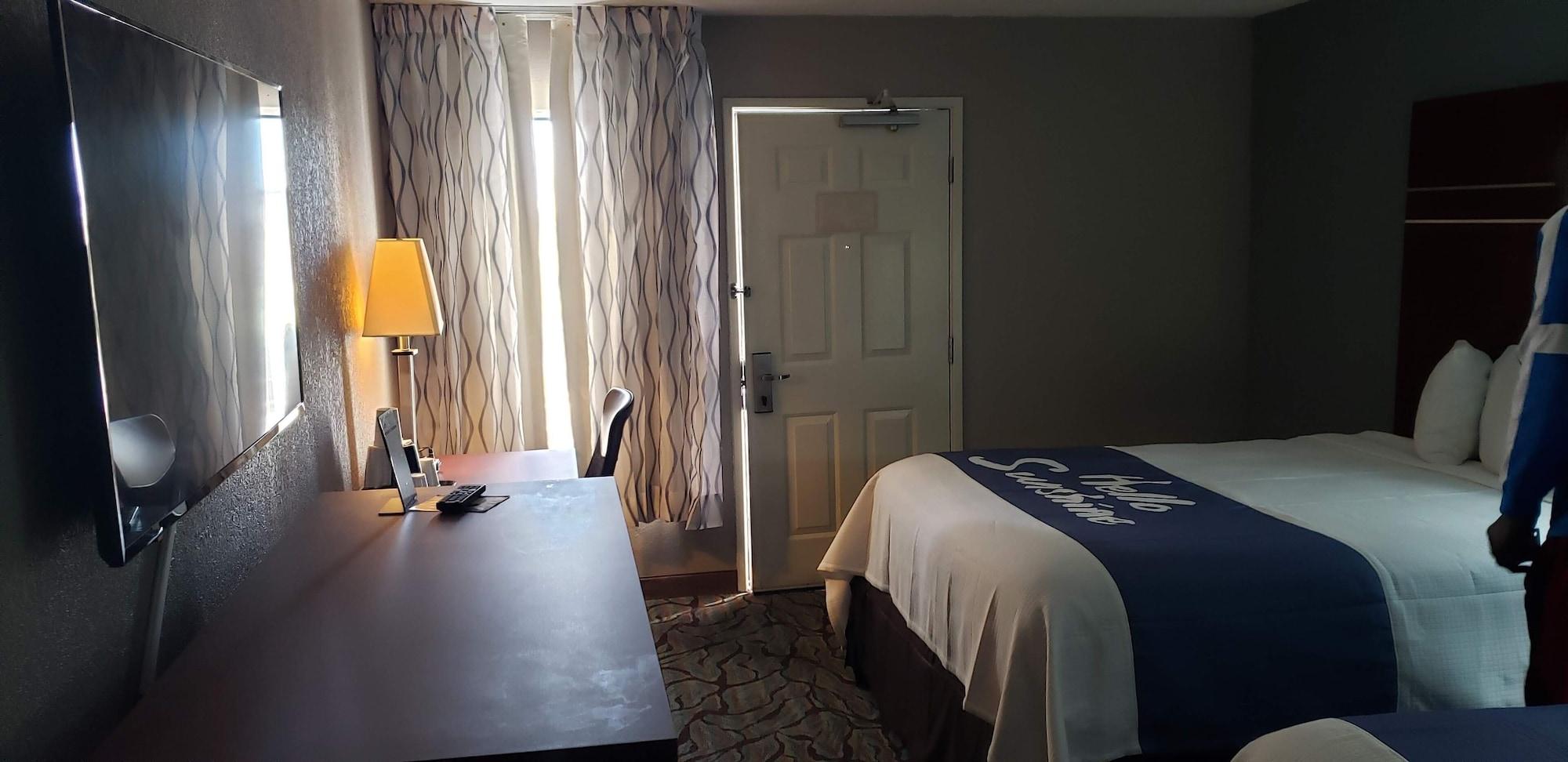 Days Inn By Wyndham West Des Moines - Clive Exterior foto