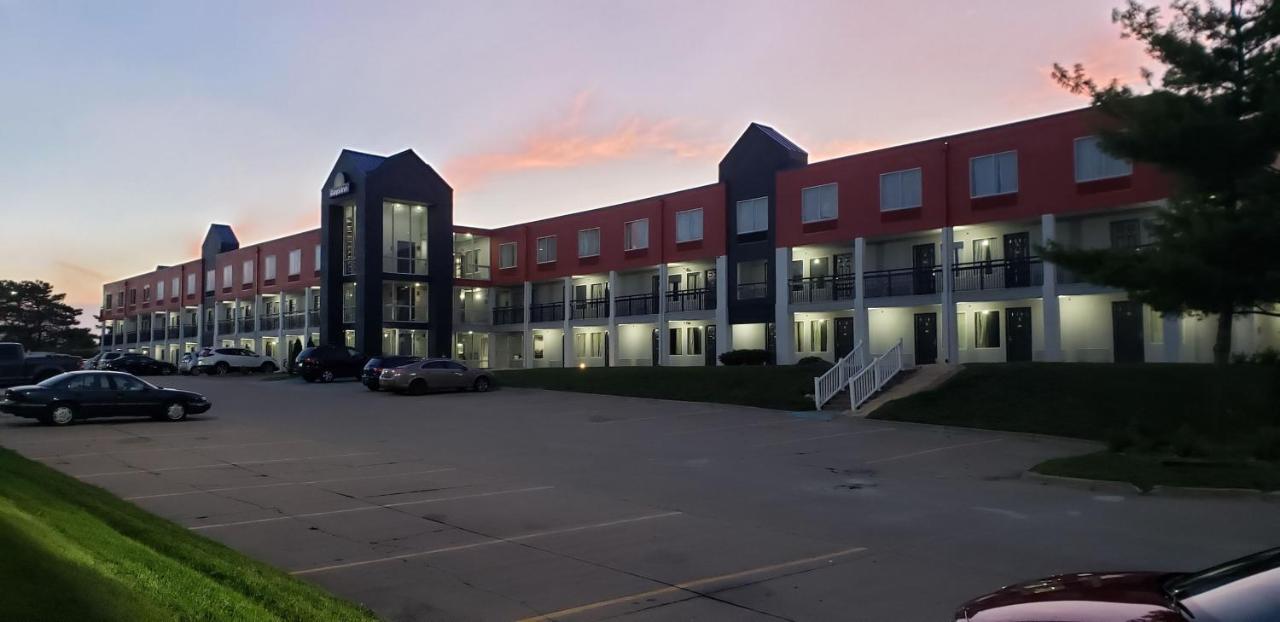 Days Inn By Wyndham West Des Moines - Clive Exterior foto